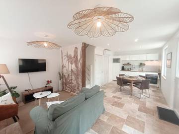 Gîte pour 3 personnes, avec terrasse à Plougasnou
