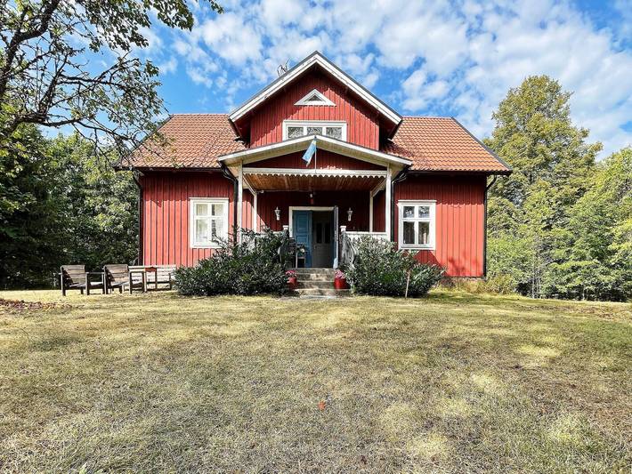 Ferienhaus für 8 Personen, mit Garten in Smaland