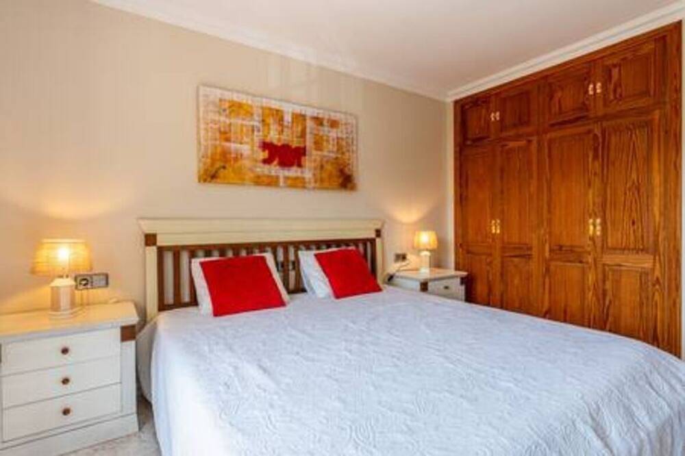 Apartamento entero, Apartment Sol 2 - Tres Habitaciones Piso, Capacidad 6 in Puerto de Sóller, Sóller