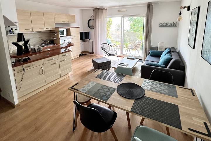 Appartement de vacances pour 4 personnes, avec terrasse et jardin à Auray