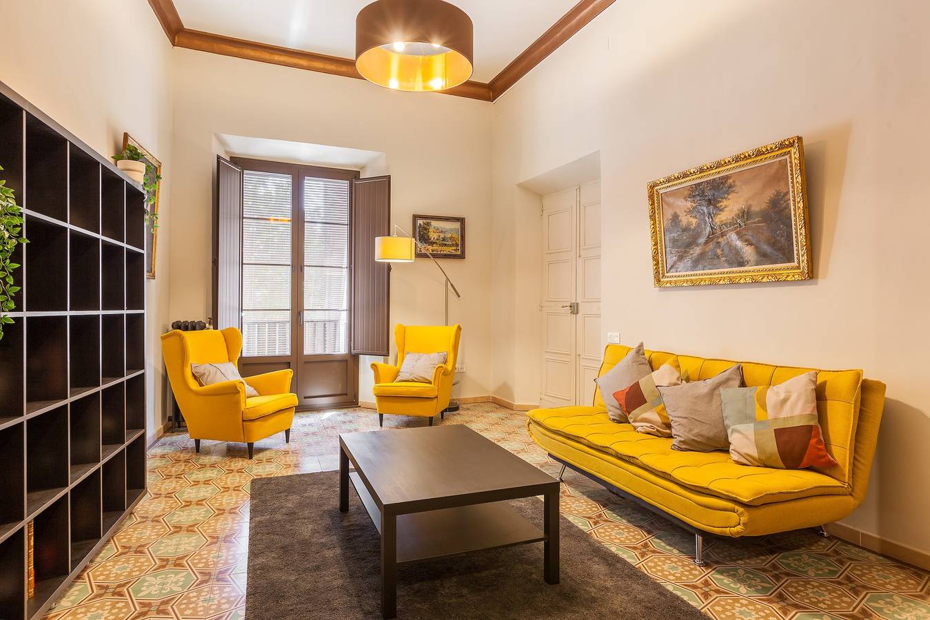 Apartamento entero, Casa de vacaciones 'Apartament Merlot' con terraza compartida, balcón y Wi-Fi in Alt Penedès, Interior de Barcelona