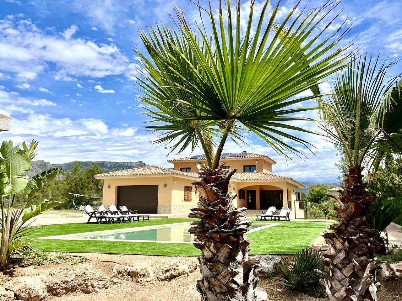 Villa Violeta 5bedroom air conditoned villa in La Ametlla de Mar, Costa Dorada