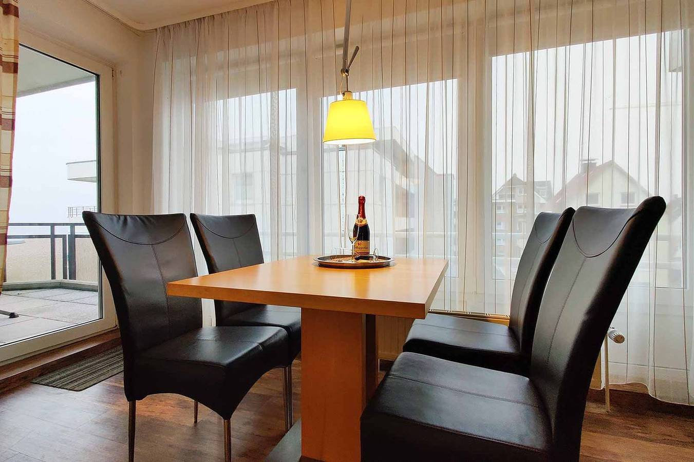 Ganze Wohnung, Ferienwohnung 24 mit Meerblick, Residenz Meeresbrandung Duhnen in Duhnen, Cuxhaven