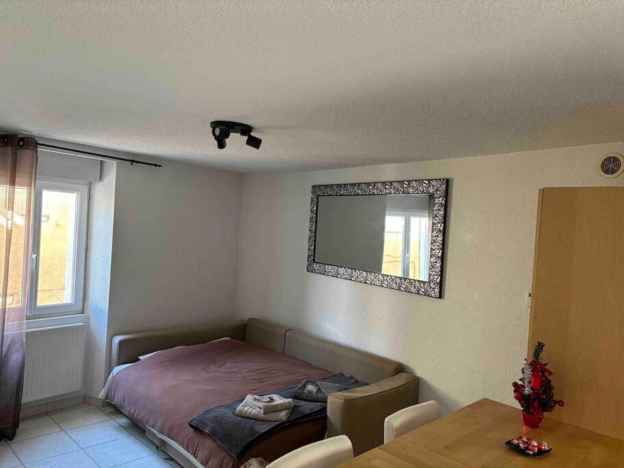 Appartement entier, Two-Bedroom Apartment in La Saulce, Région de Gap