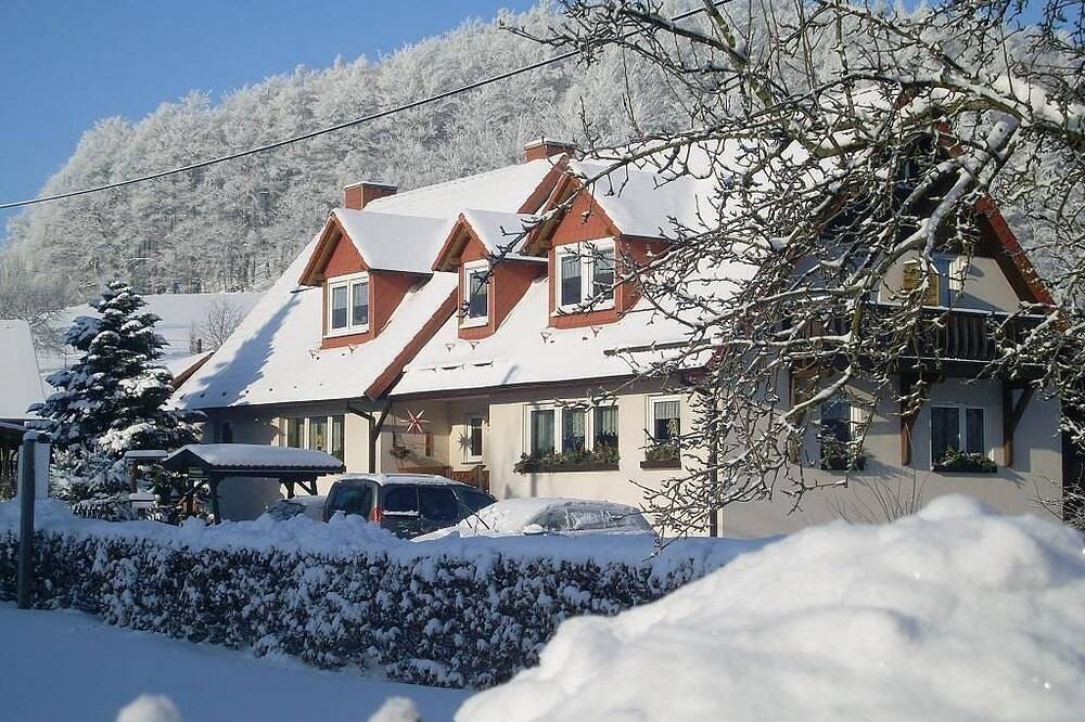 Ganze Wohnung, Ferienwohnung \"Lauscheblick\" - Ferienwohnungen Landhaus Böhmer in Großschönau, Zittauer Gebirge