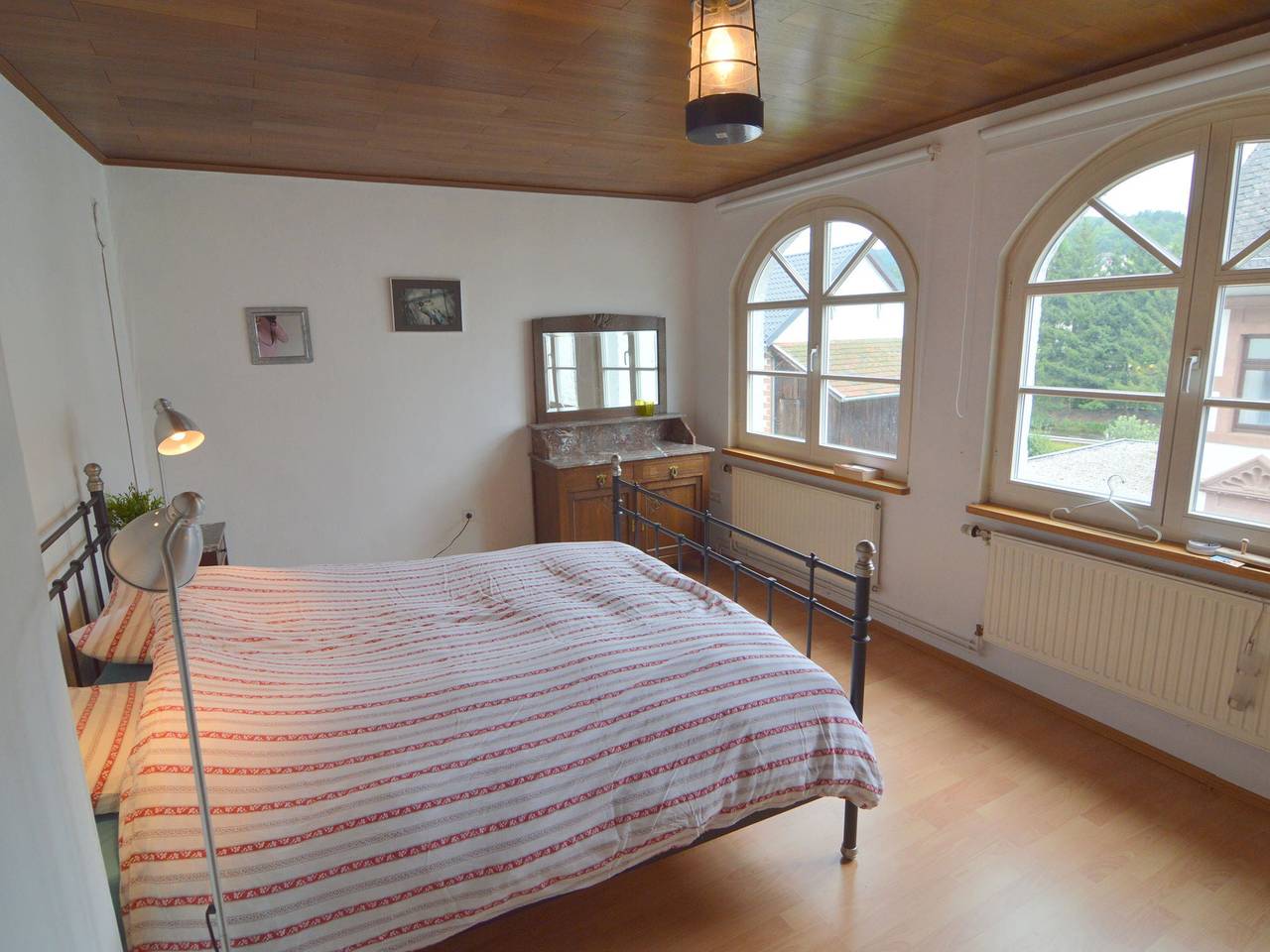 Veltenhaus: Historischer Rückzugsort in Mürlenbach, Vulkaneifel