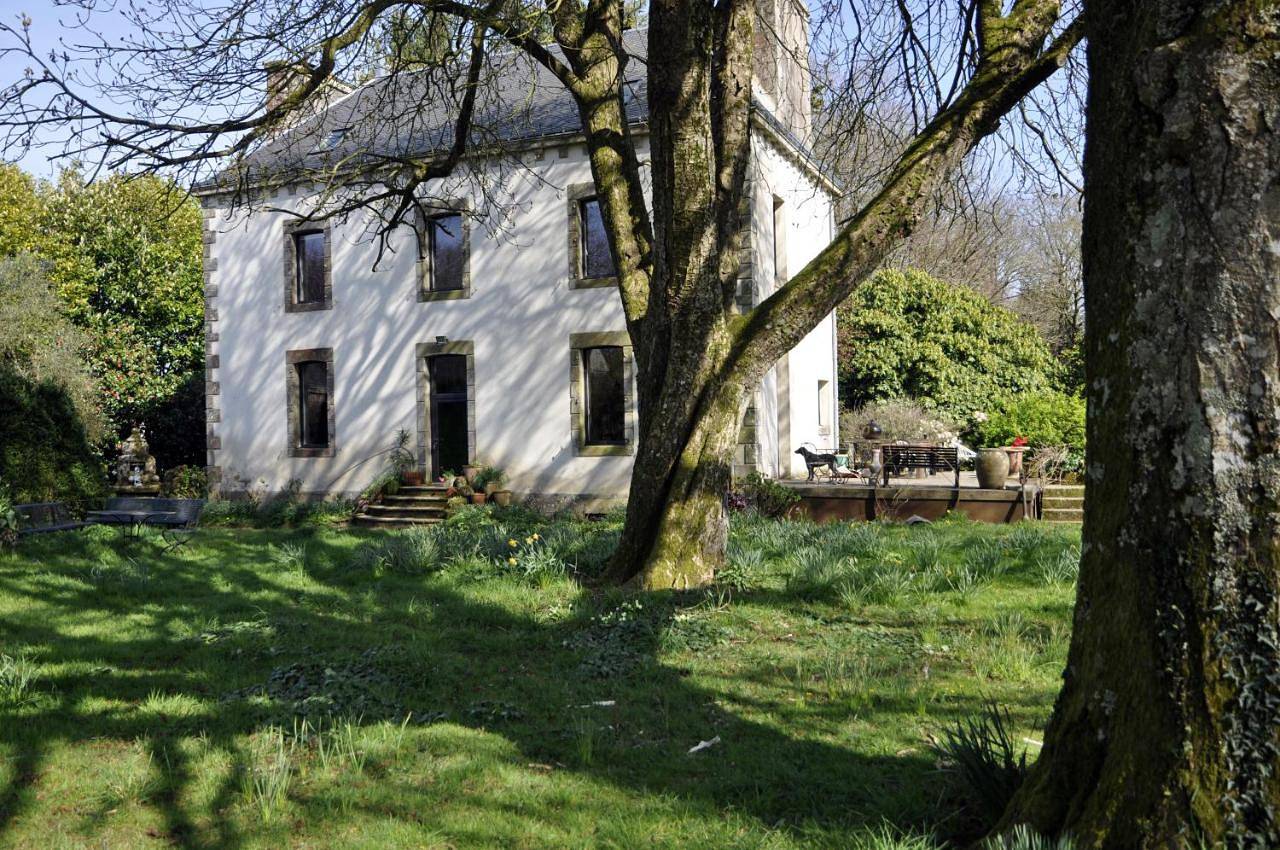 Double Room with Garden View in Pluméliau, Région de Pontivy