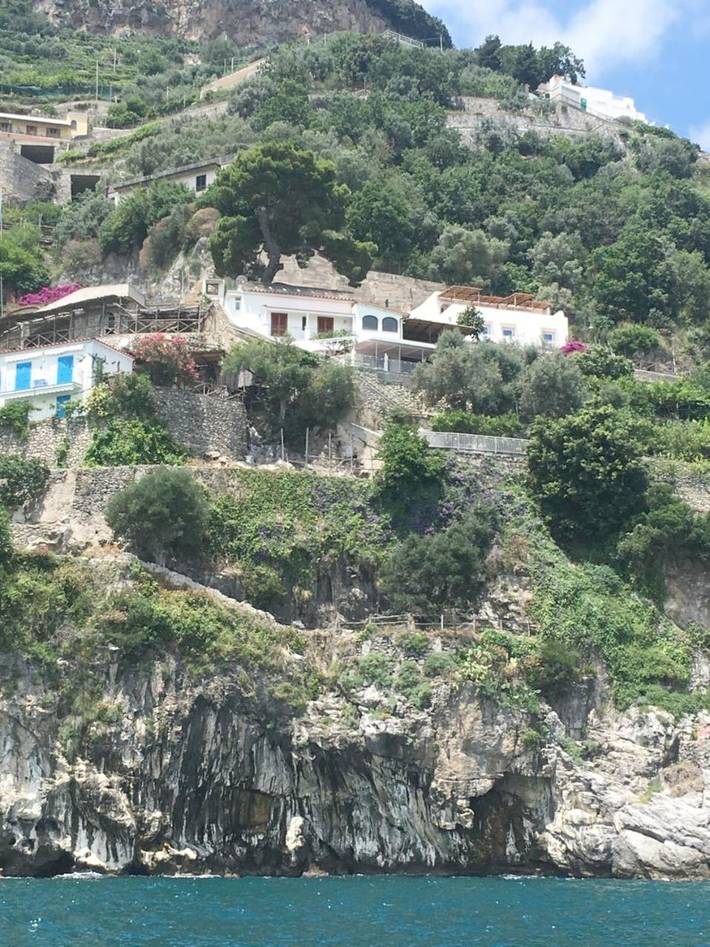 Location de vacances pour 2 personnes, avec jardin ainsi que terrasse et vue à Castiglione - 3