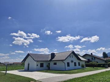 Ferienhaus für 7 Personen, mit Sauna und Garten in Slowenien
