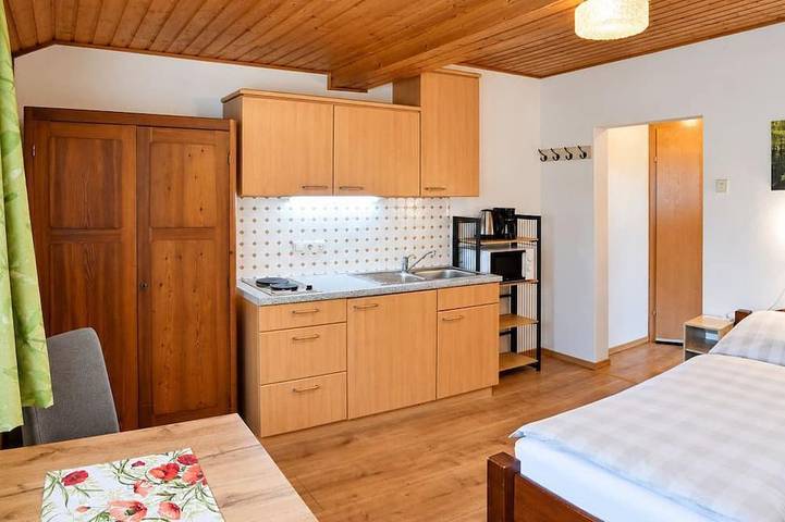 Ferienwohnung für 2 Personen, mit Garten und Terrasse - 1