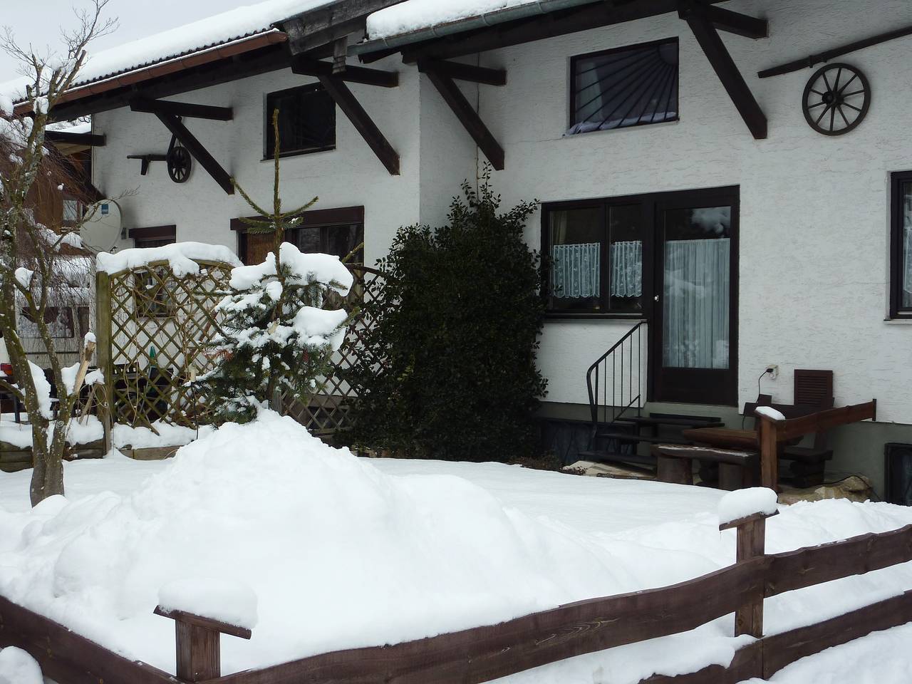 Ganze Ferienwohnung, Haus Monika in Übersee am Chiemsee - Ferienwohnung, 100 qm 2-6 Personen, Terrasse in Übersee, Chiemsee