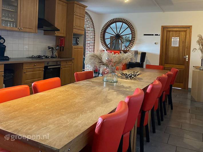 Ferienhaus für 18 Personen, mit Terrasse und Garten - 1