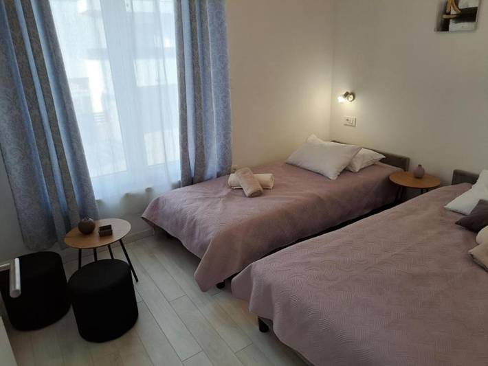 Ferienhaus für 6 Personen, mit Terrasse und Pool in Vodice