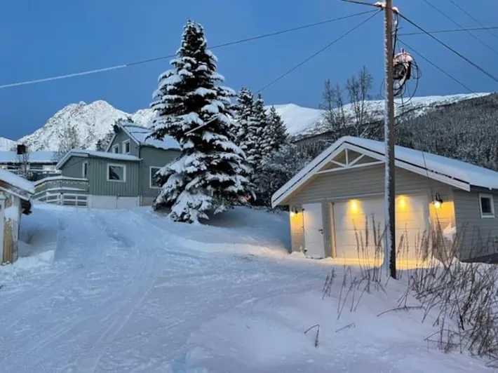 Ferienhaus für 8 Personen, mit Garten und Sauna sowie Ausblick - 1