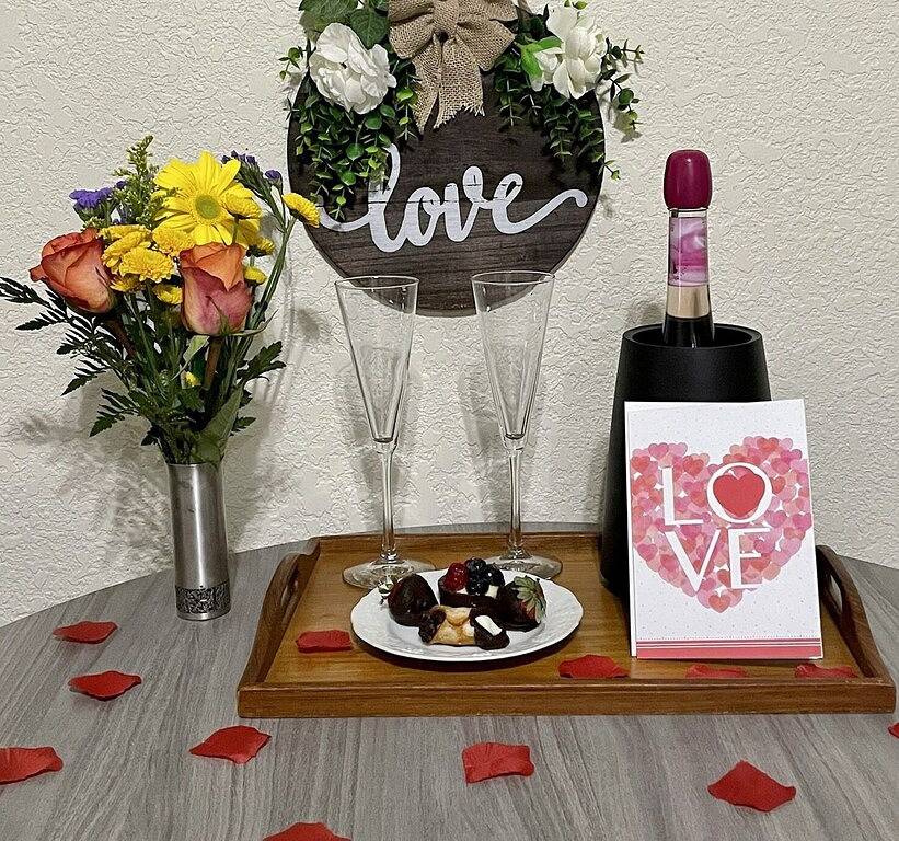 Ganze Wohnung, Private historic district apt with pool-suite B in Ocala, Marion County (FL)