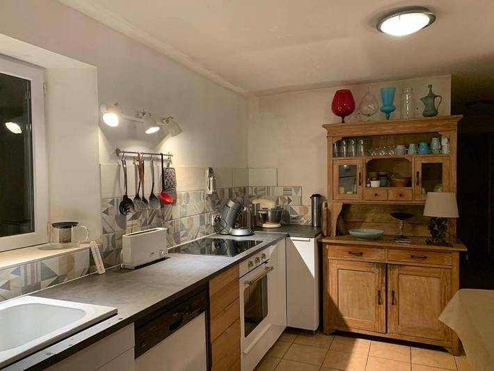 Location de vacances pour 10 personnes, avec vue et jardin à La Tour-sur-Orb - 4