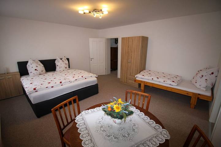 Ferienhaus für 8 Personen, mit Garten und Terrasse in Angermünde - 2