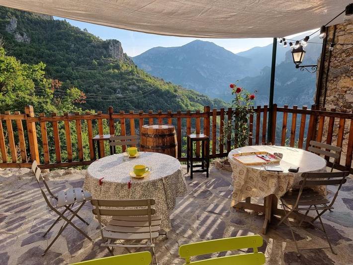 Gîte pour 10 personnes, avec sauna ainsi que vue et balcon à Fontan - 3