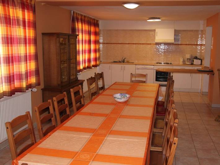 Gîte pour 8 personnes, avec jardin et terrasse, adapté aux familles à Waimes - 4