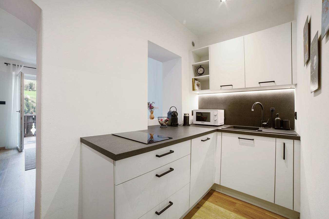 Ganzes Studio, Ferienwohnung 'Riffl Anna' mit Bergblick, Balkon und Wi-Fi in Riffian, Texelgruppe