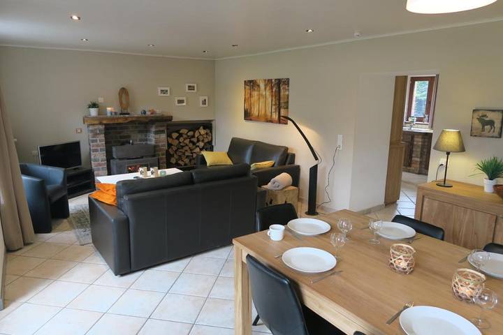 Location de vacances pour 7 personnes, avec terrasse et jardin dans Laviot - 4