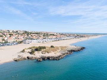 Location De Vacances pour 2 Personnes dans Saint Pierre la Mer, Fleury, Photo 3