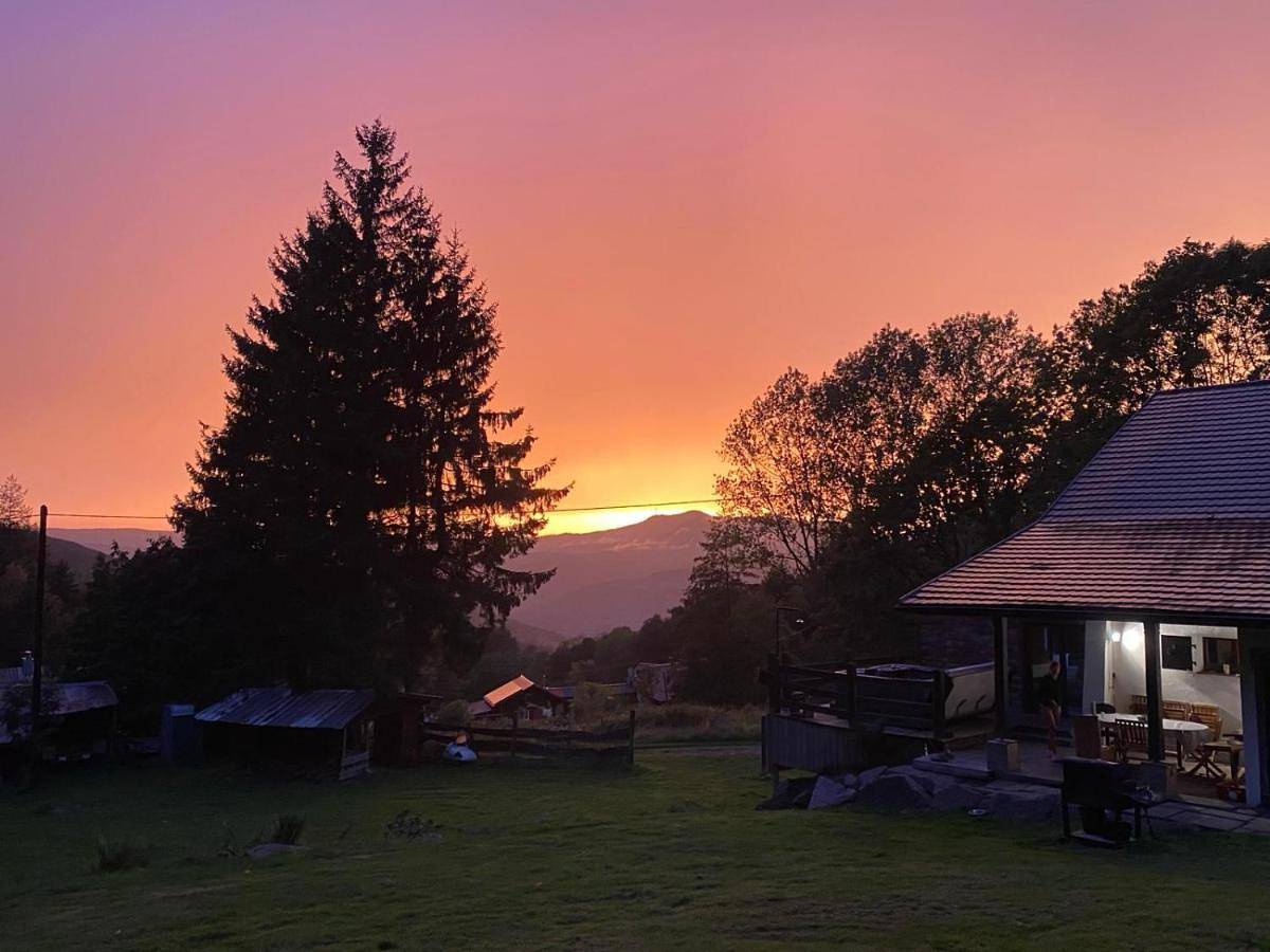 Natur’Lovers - Chalet d’exception - Jacuzzi et hammam en pleine nature in Grendelbruch, Bas-Rhin Alsace
