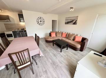 Gîte pour 6 personnes, avec terrasse, animaux acceptés à Savigny-en-Véron