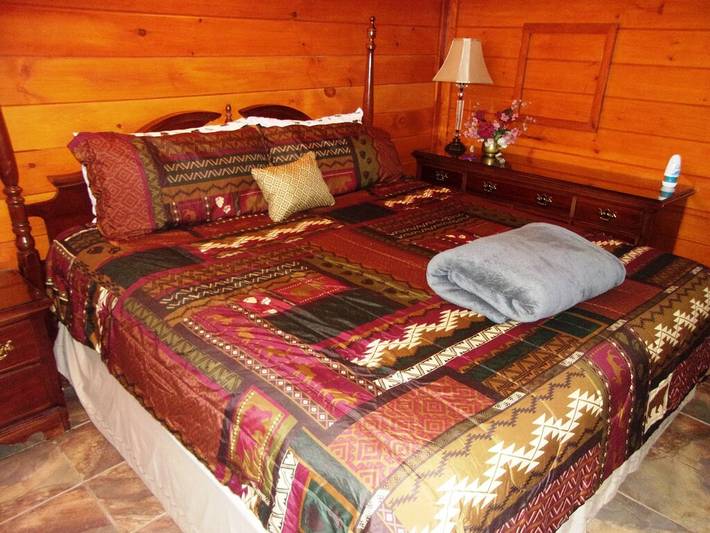 Lodge for 24 people, with hot tub and pool in Great Smoky Mountains National Park