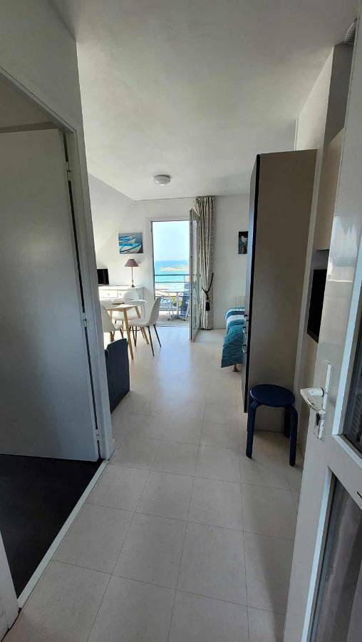 Gîte pour 2 personnes, avec vue et jardin dans Plage de Trestel - 2