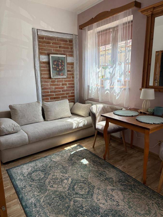 Appartement de vacances entier, Double Room with Private Bathroom and Extra Bed in Plzeň, Région de Plzeň