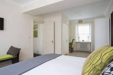 Holiday Home for 7 People in Edinburgh, Edinburgh and Lothian, Photo 4