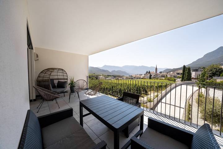 Ferienwohnung für 4 Personen, mit Balkon und Terrasse sowie Seeblick in Überetsch-Unterland - 3
