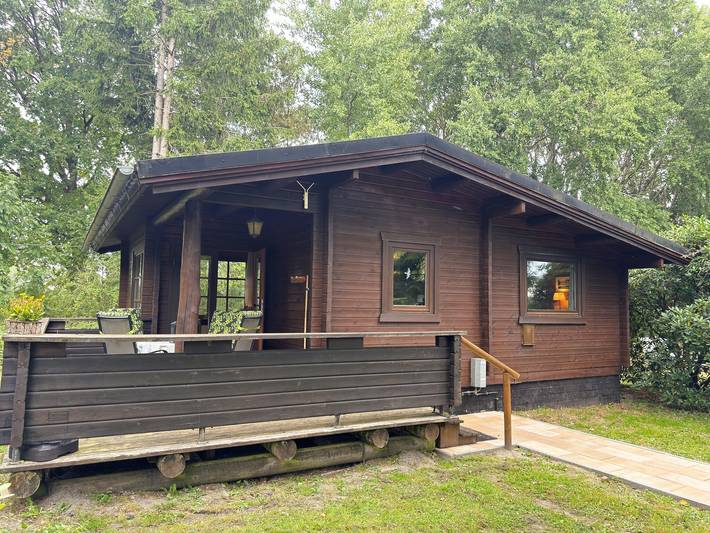 Ferienhaus für 4 Personen, mit Terrasse und Garten in Eschede