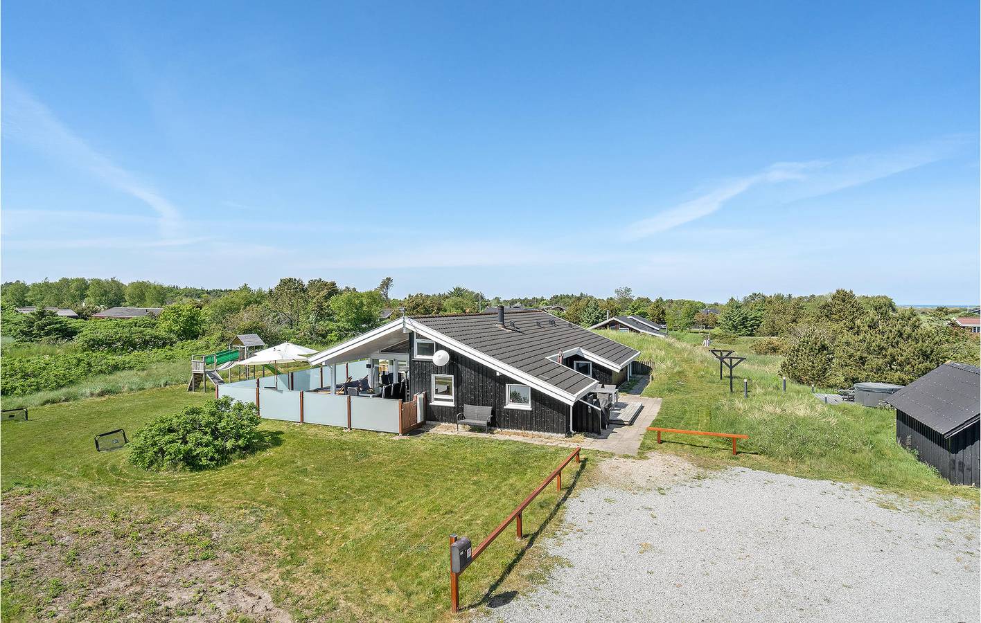 Ferienhaus für 8 Personen mit Terrasse in Tversted, Tannisbucht