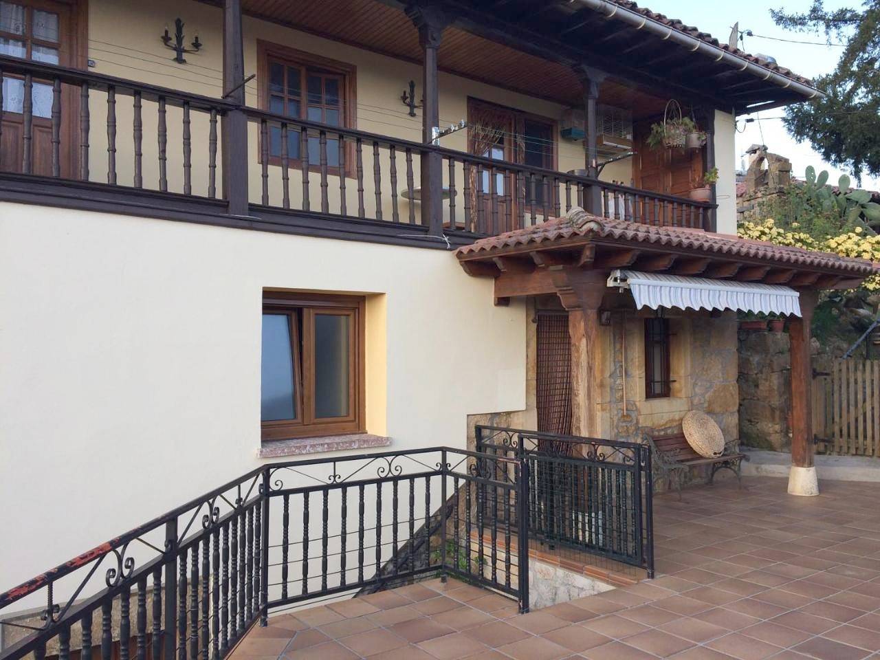 Los Pinos de Cardes in Cangas de Onís, Côte Cantabrique
