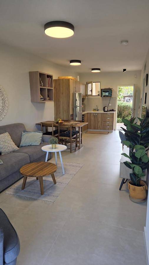 Location de vacances pour 6 personnes, avec vue et sauna ainsi que piscine et jardin, animaux acceptés dans Cesaree - 4