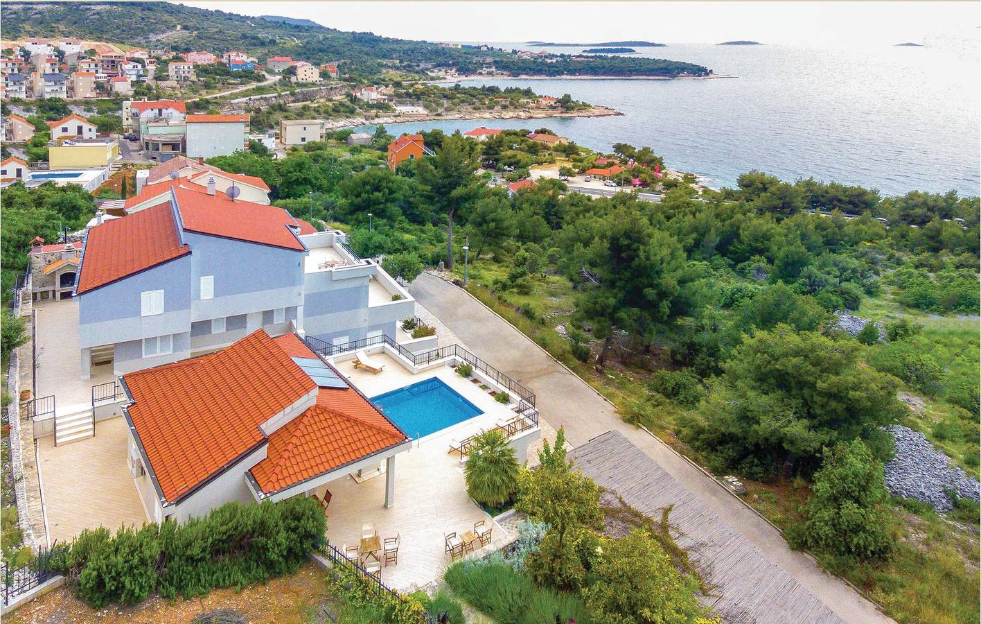 Feriehus for 15 personer med terrasse in Primosten, Šibenik-Knin