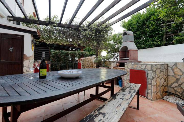 Location de vacances pour 4 personnes, avec terrasse et vue, animaux acceptés dans Macari - 4