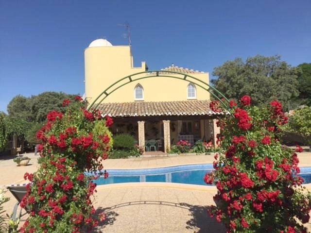 Casa rural para 10 personas, con vistas además de piscina y jardín en Sierra de Cazorla - 2