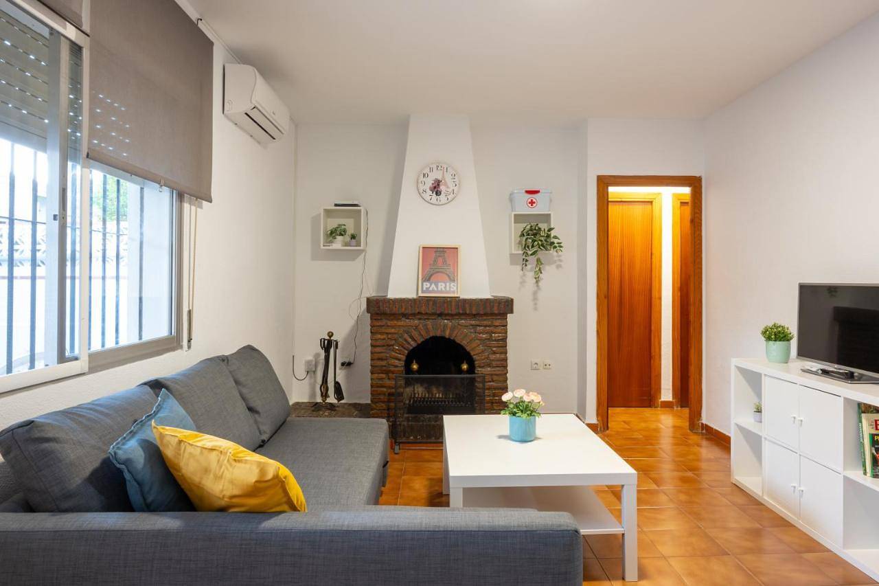 Four-Bedroom House in Rincón de la Victoria, Cordillera Penibética