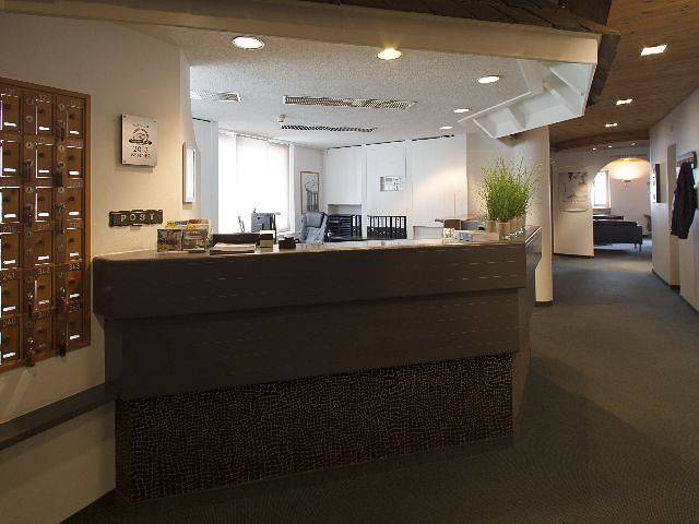 Arena Lodge - 4Bed room with bunk bed and two single beds in the basement in Flims-Dorf, Flims