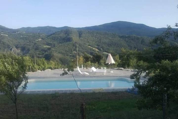 Holiday home for 11 people, with garden and hot tub, with pets - 1