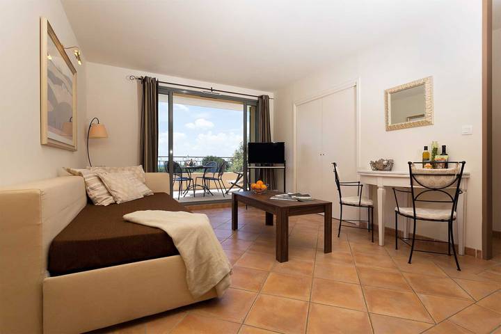 Apartamento entero, Domaine de Provence Country Club 2p4p Vg in Saumane-de-Vaucluse, Vaucluse