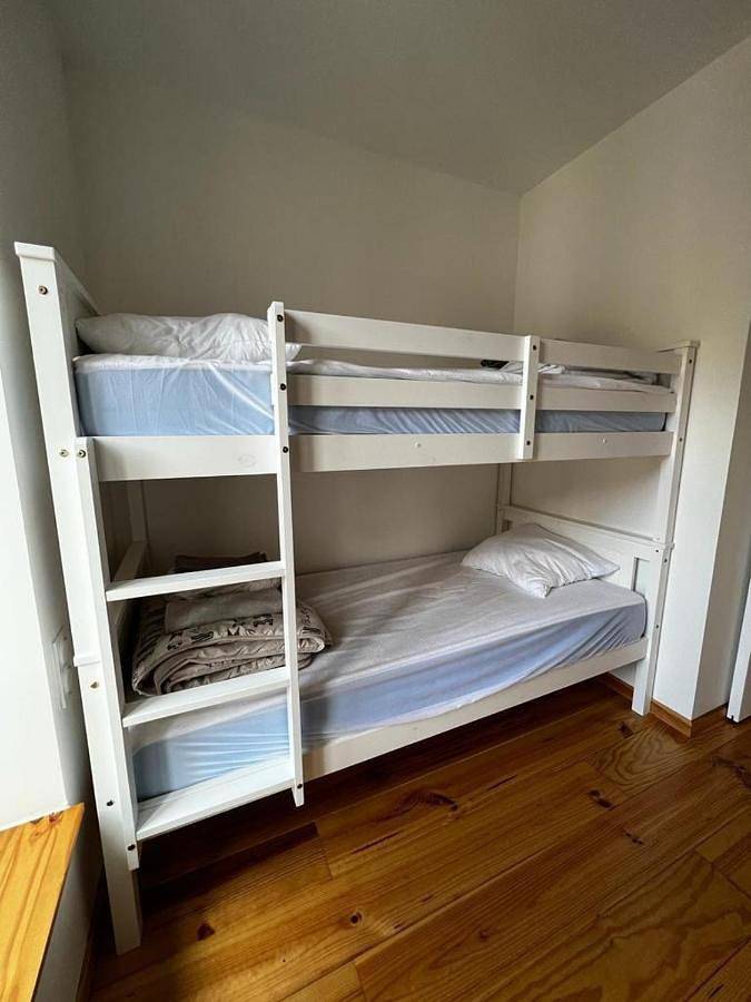 Appartement entier, Two-Bedroom Apartment in Saint-Nectaire, Parc naturel régional des Volcans d'Auvergne