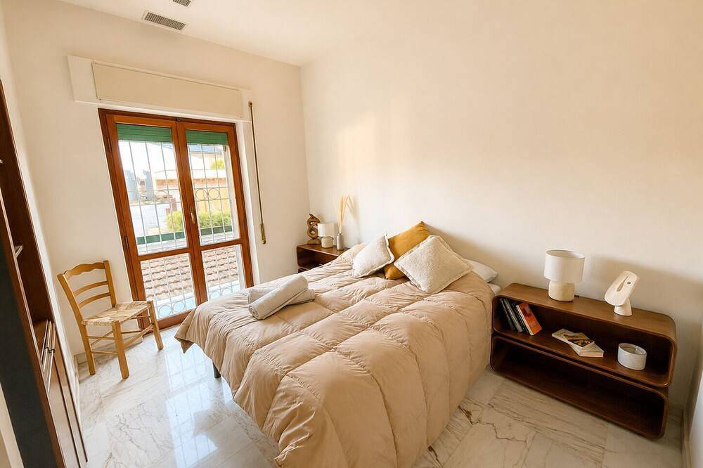 Elegant Spacious Villa in Serene Roman Oasis -- Family-Friendly in Infernetto, Rome