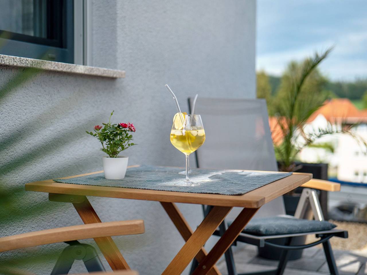 Ganze Ferienwohnung, Ferienwohnung mit eigenem Eingang - Ferienwohnung mit eigenem Eingang in Deggenhausertal, Bodenseekreis