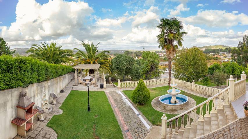 Mansion für 25 Personen, mit Terrasse und Seeblick sowie Pool in Portugal - 2