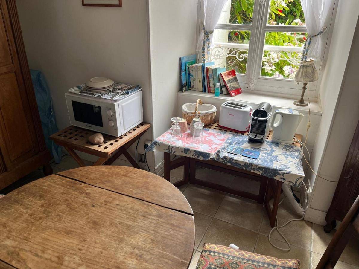 Double Room with Private Bathroom in Île-de-Bréhat, Côte de Goëlo