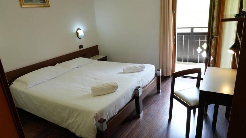 Hôtel pour 3 personnes, avec jardin à Forni di Sopra - 4